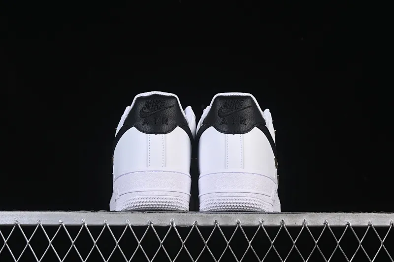 All categories Nk Air Force 1 Air Force series Nk Air Force 1 Low Air Force low top Nike Air Force 1'07 Low Four hooks black and white Air Force 1 low top casual sneakers ZH0316-113